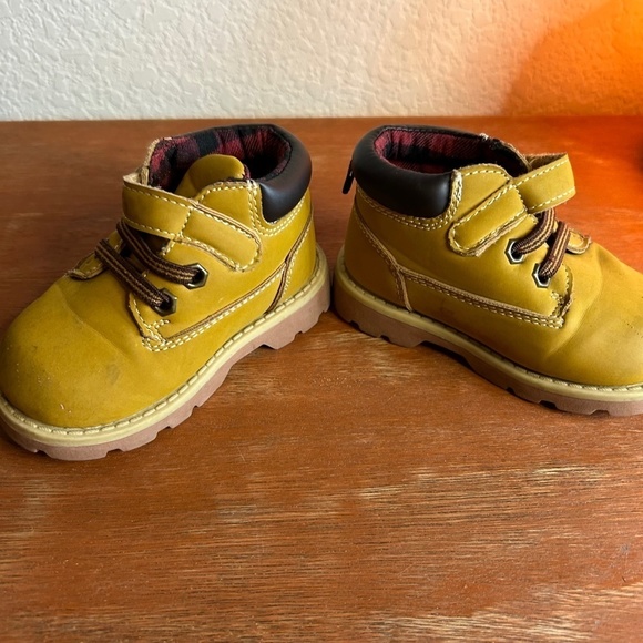 GARANIMALS Timerland Style Little Boots Velcro Strap Toddler Boy Size 5 (1363) - Picture 5 of 8